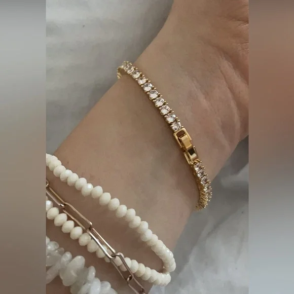 14K Gold Plated 3mm Cubic Zirconia Classic Tennis Bracelet | Size 6.5-7.5 in - Picture 4 of 5